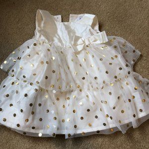 EUC Carters Just For You Gold polka dot dress 9m